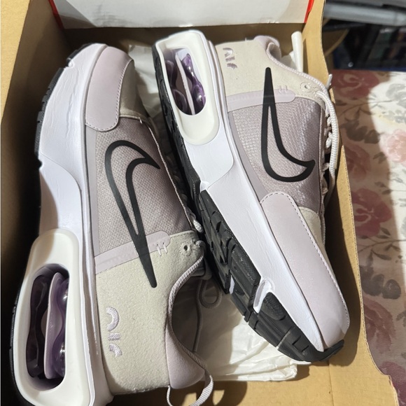 Nike Air Max INTRLK Amethyst Ash Women's Shoe Size 9.5 New!! - Picture 5 of 7